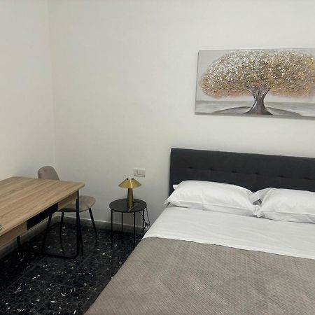 Larisa Home Apartment Roma Exterior foto